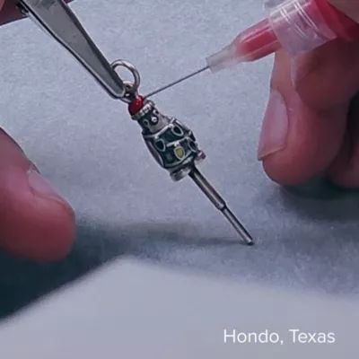 Enamel Christmas Penguin Art Glass Charm in Sterling Silver - Image 5