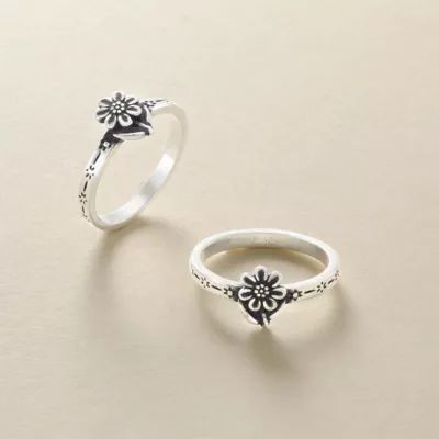 Mini Daisy Ring in Sterling Silver - Image 2