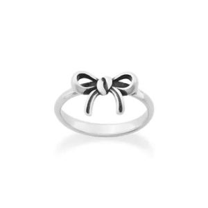Delicate Bow Ring in Sterling Silver